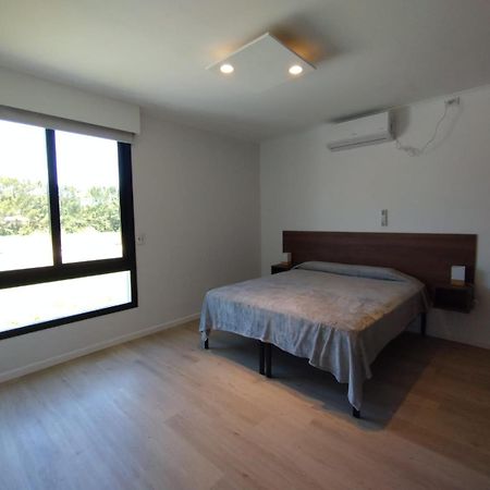 Casas En Barrio Los Teros Con Pileta Compartida - سانتا كلارا ديل مار المظهر الخارجي الصورة