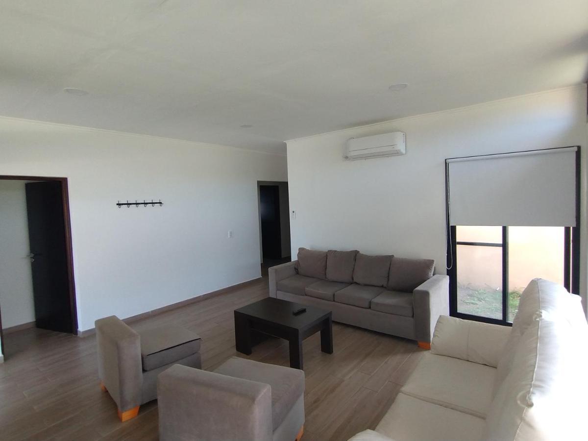 Casas En Barrio Los Teros Con Pileta Compartida - سانتا كلارا ديل مار المظهر الخارجي الصورة