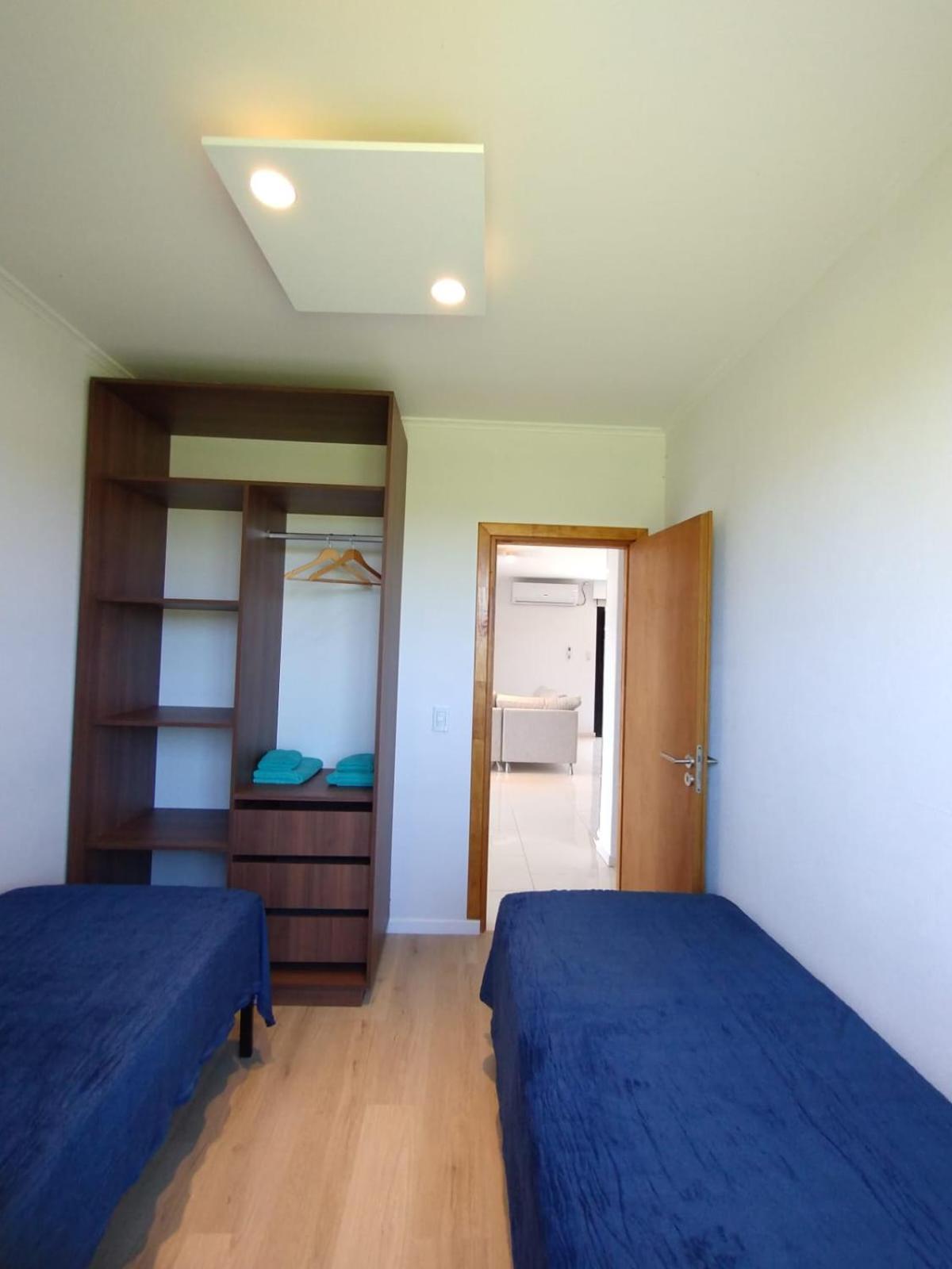 Casas En Barrio Los Teros Con Pileta Compartida - سانتا كلارا ديل مار المظهر الخارجي الصورة